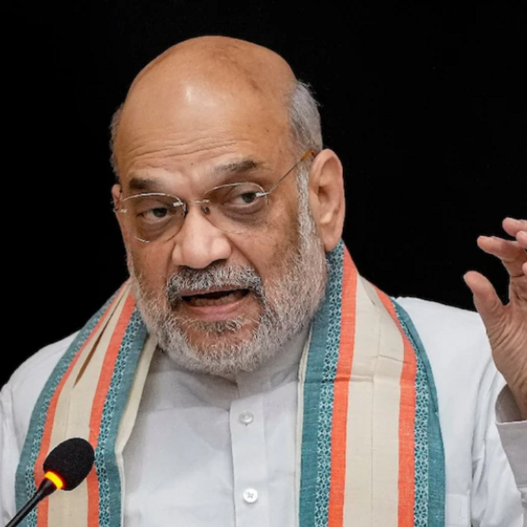 शाह बोले- कांग्रेस देश को नशा मुक्त कैसे बनाएगी:उसके कार्यकर्ता ही ड्रग्स कारोबार में लिप्त हैं; दिल्ली में 5600 करोड़ की कोकीन मिली थी