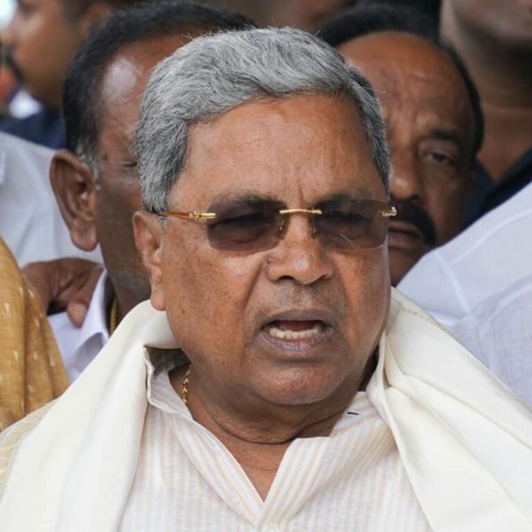 MUDA जमीन घोटाला- सिद्धारमैया पर सबूत मिटाने का आरोप:कर्नाटक CM बोले- गलत किया होता, राजनीति में टिक नहीं पाता