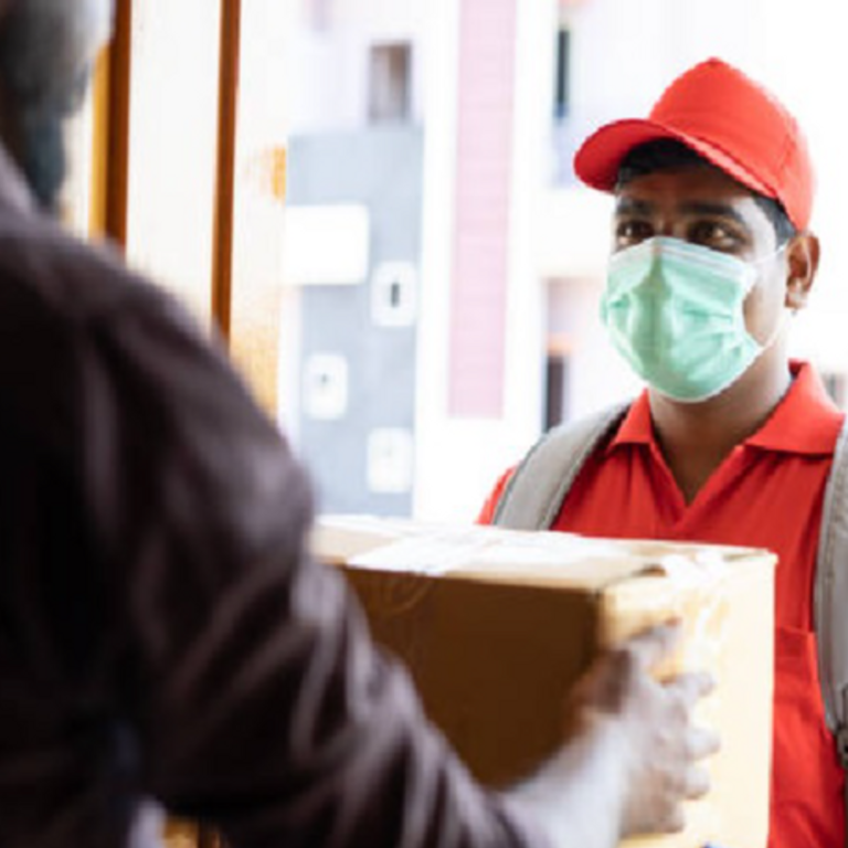 छत्तीसगढ़ में कूरियर के जरिए ड्रग्स की सप्लाई:हथियारों की भी सीधी होम डिलीवरी, नियम-कानून का पेंच इसलिए जांच नहीं