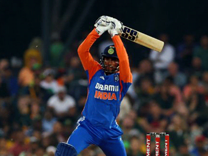 अक्षर ने हवा में छलांग लगाकर शानदार कैच लिया:रमनदीप ने पहली बॉल पर सिक्स लगाया, क्लासन का 109 मीटर लंबा छक्का; मोमेंट्स