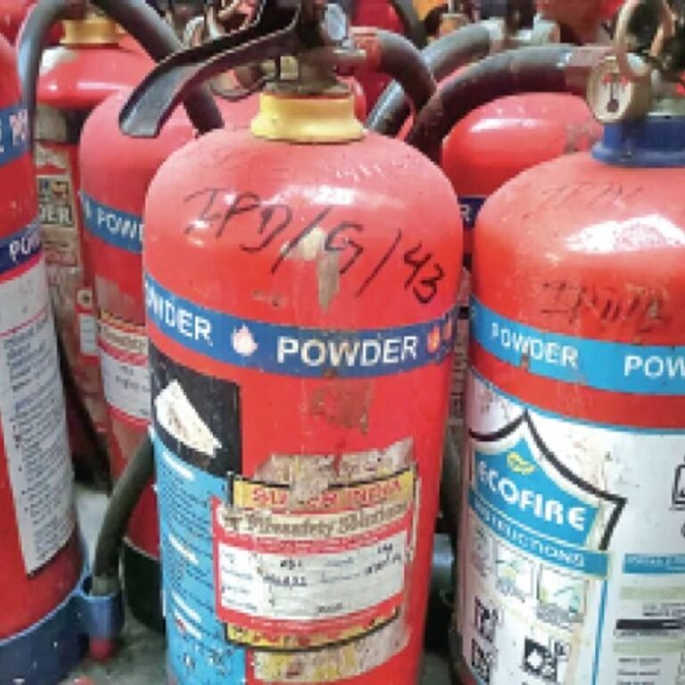 अस्पताल प्रबंधन की फाइल संचालनालय में अटकी:अंबेडकर का फायर फाइटिंग सिस्टम 6 माह से बंद, ये 12 सौ मरीजों से खिलवाड़