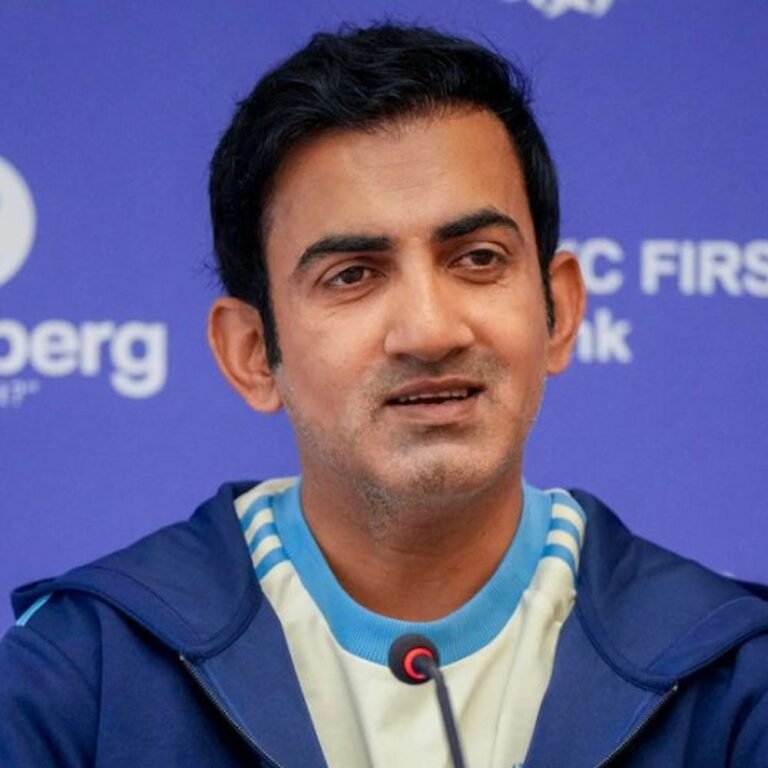 गौतम गंभीर भारतीय टीम से जुड़ने के लिए ऑस्ट्रेलिया लौटे:फैमिली फंक्शन में हिस्सा लेने भारत गए थे; 6 दिसंबर से दूसरा टेस्ट