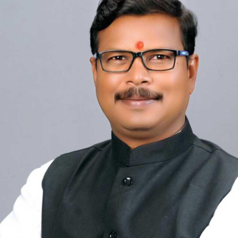 छत्तीसगढ़ निकाय चुनाव..बीजेपी ने जारी की लिस्ट:गरियाबंद नगर पालिका से प्रशांत मानिकपुरी अध्यक्ष उम्मीदवार; नगर पंचायतों के अध्यक्ष प्रत्याशियों का भी ऐलान