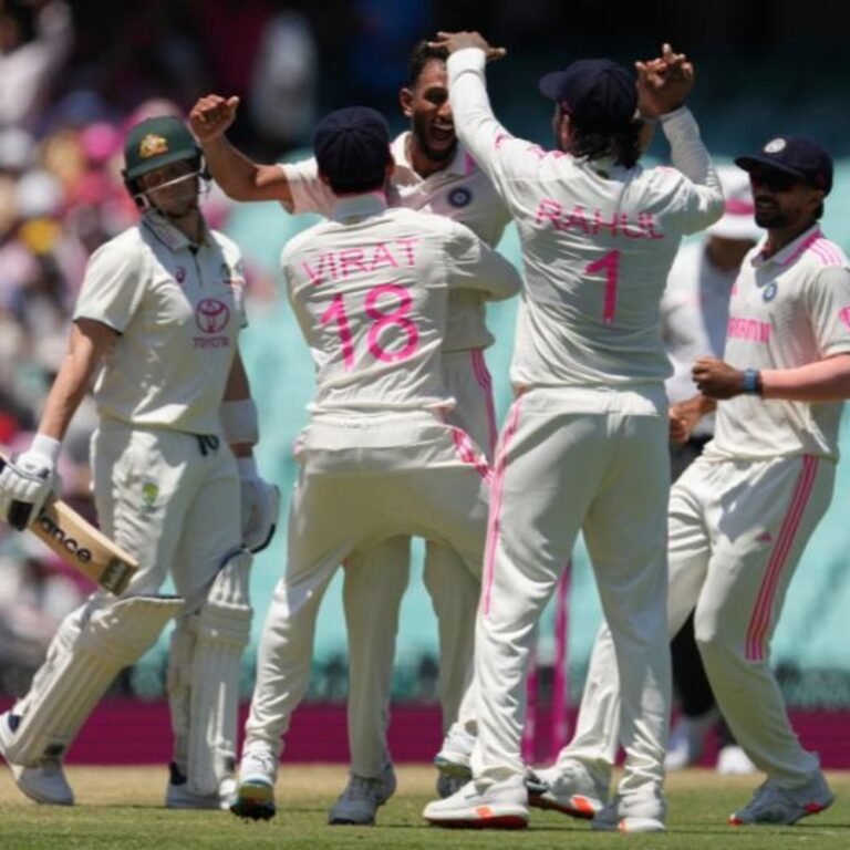 भारत-ऑस्ट्रेलिया 5वां टेस्ट- कंगारुओं का चौथा विकेट गिरा:सिराज ने उस्मान ख्वाजा को पवेलियन भेजा, 100वां विकेट लिया; टारगेट- 162