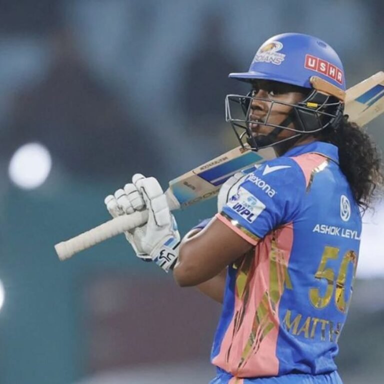 WPL- मुंबई इंडियंस की चौथी जीत:यूपी वॉरियर्ज को 6 विकेट से हराया, हेली मैथ्यूज की फिफ्टी; अमीलिया केर को 5 विकेट