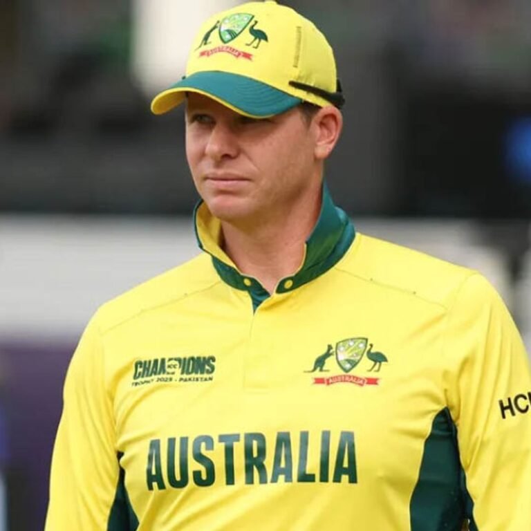 ऑस्ट्रेलियाई खिलाड़ी स्मिथ का वनडे से संन्यास:चैंपियंस ट्रॉफी सेमीफाइनल में हार के बाद फैसला, कमिंस की गैरमौजूदगी में कर रहे थे टीम की कप्तानी