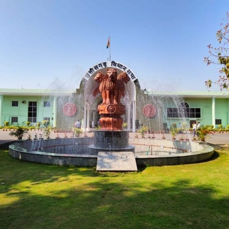 भारतमाला में भ्रष्टाचार: CBI जांच की मांग पर वॉकआउट:महंत बोले– पिछली सरकार का घोटाला मानकर जांच करें, CM ने कहा– कांग्रेस ने ही CBI बैन की