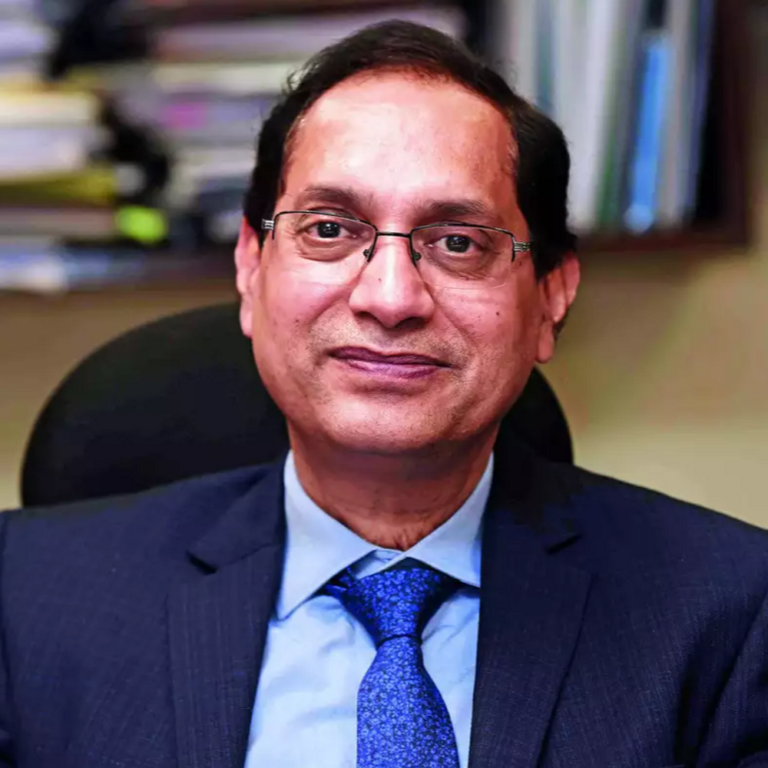 SEBI चीफ ने कहा- इंडियन मार्केट सेफ और स्ट्रांग:तुहिन पांडेय ने भारतीय बाजारों के फंडामेंटल्स को भी मजबूत बताया