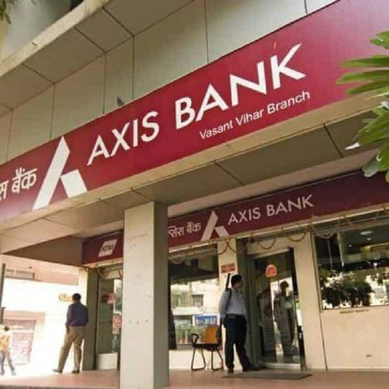 एक्सिस बैंक का चौथी तिमाही में मुनाफा 1.62% घटा:कमाई सालाना आधार पर 5.60% बढ़कर ₹39,958 करोड़ रही, ₹1 प्रति शेयर डिविडेंड देगा बैंक