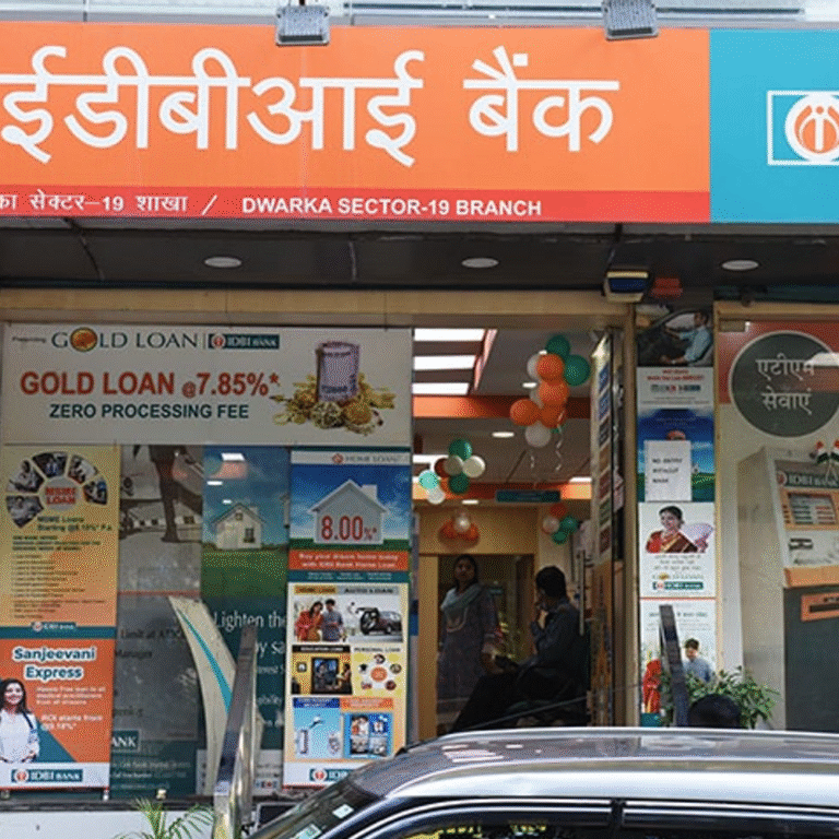 IDBI बैंक का चौथी तिमाही में मुनाफा 26% बढ़ा:कमाई सालाना आधार पर 15% बढ़कर ₹39,958 करोड़ रही, ₹2.10 प्रति शेयर डिविडेंड देगा बैंक