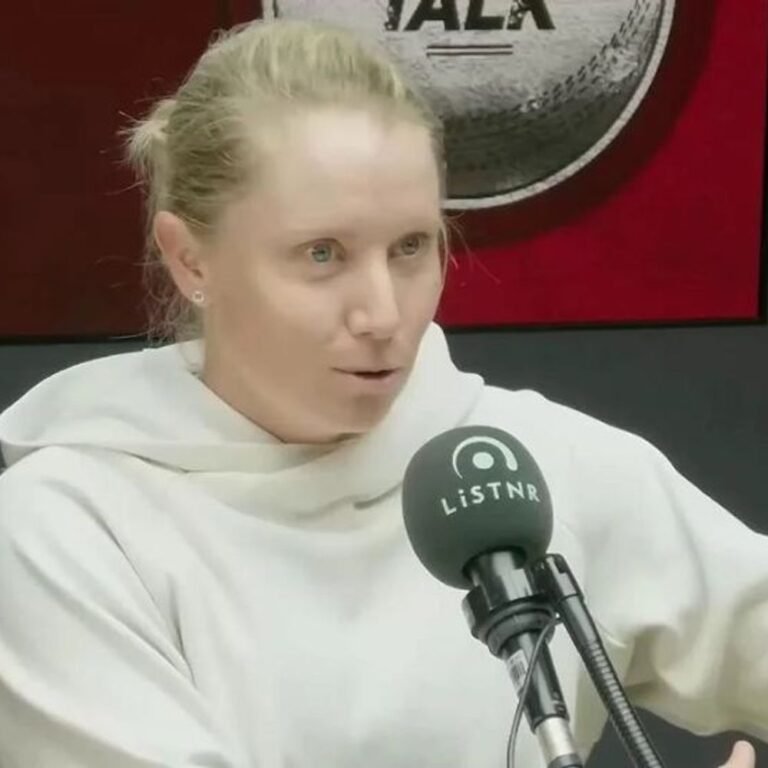 स्टार्क की पत्नी ने बताई धर्मशाला में ब्लैकआउट की कहानी:कहा- डर का माहौल था, मैसेज मिला- तुरंत निकलो; मिसाइल हमले की अफवाह थी