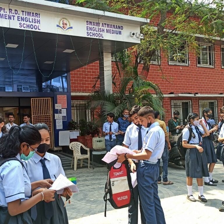 CBSE 12वीं बोर्ड का रिजल्ट आया:छत्तीसगढ़ में 82.17% स्टूडेंट्स हुए पास, लड़कियों ने फिर मारी बाजी