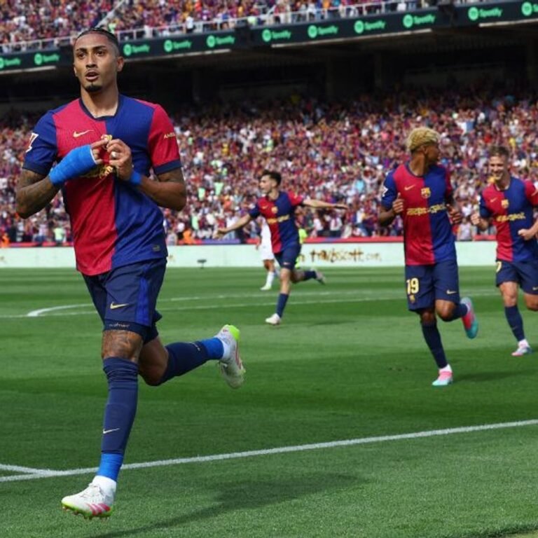 एमबापे की हैट्रिक के बावजूद हारी रियल मैड्रिड:ला लिगा एल-क्लासिको में बार्सिलोना ने 4-3 से हराया; राफिन्हा ने 2 गोल दागे