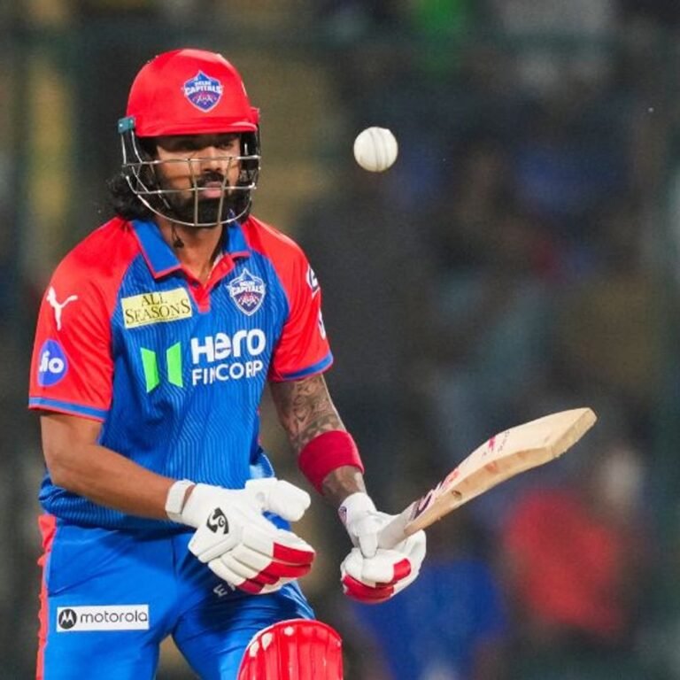 IPL में DC vs GT:दिल्ली ने पहला विकेट गंवाया, अरशद खान ने फाफ डु प्लेसिस को कैच कराया