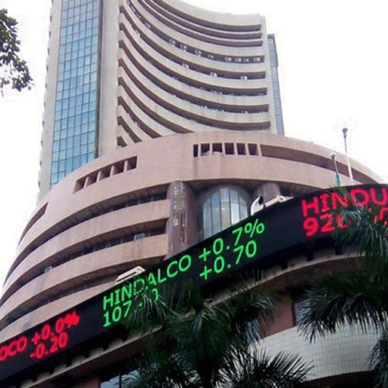 सेंसेक्स में 100 अंक की तेजी:82,500 पर कारोबार कर रहा, निफ्टी भी 50 अंक चढ़ा; IT और एनर्जी शेयर्स में बढ़त