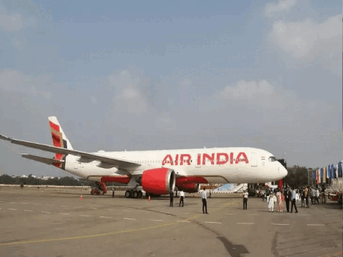 15 साल में पहली बार क्रैश हुआ बोइंग 787 विमान:एअर इंडिया ने लंबी उड़ानों के लिए खरीदा था, 14,000 किमी तक उड़ सकता है