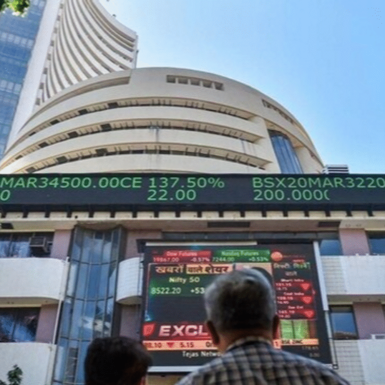 सेंसेक्स 250 अंक ऊपर 81,600 पर कारोबार कर रहा:निफ्टी में भी 50 अंक से ज्यादा की तेजी; बैंकिंग और रियल्टी शेयरों में ज्यादा खरीदारी
