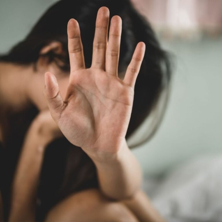 बांग्लादेश में हिंदू महिला से रेप कर वीडियो वायरल किया:रथ यात्रा वाले दिन घर का दरवाजा तोड़कर घुसे आरोपी; 5 लोग गिरफ्तार
