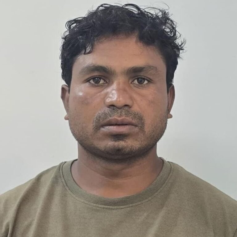 पूर्व सरपंच निकला नक्सल सहयोगी:परिजन तलाश में पहुंचे एसपी कार्यालय, पुलिस ने गिरफ्तार कर भेज दिया था जेल