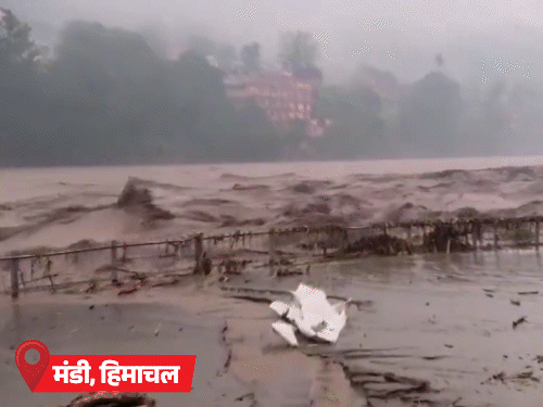 हिमाचल के मंडी में 4 जगह बादल फटा:1 की मौत, 13 लोग फंसे; उत्तराखंड में कोटद्वार-बद्रीनाथ और यमुनोत्री मार्ग बंद