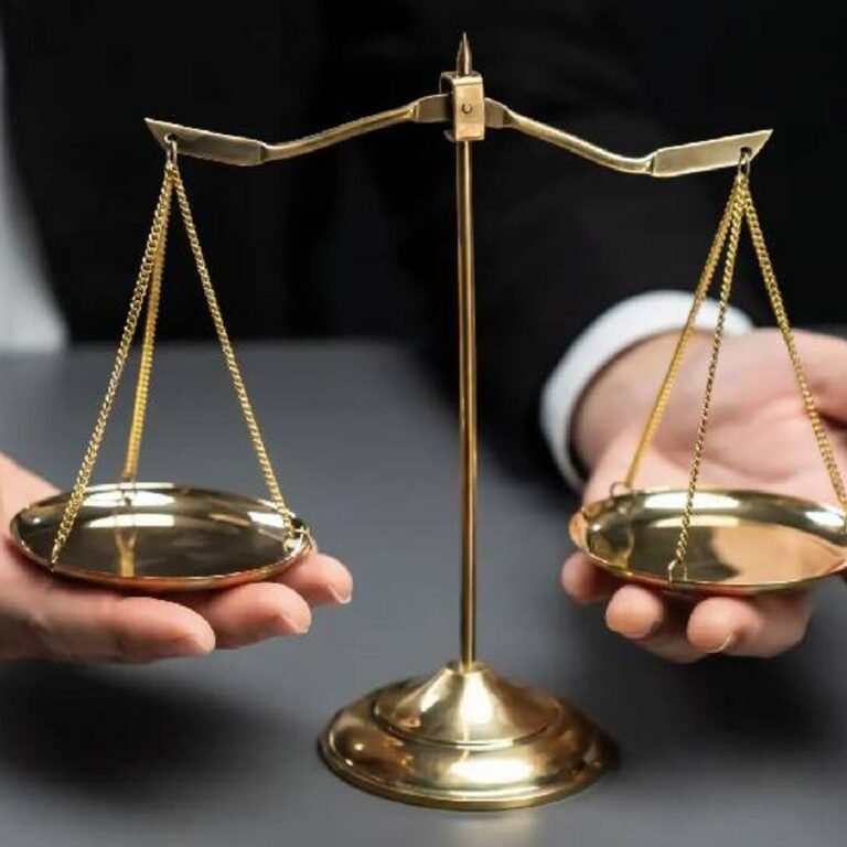 देश में गरीबी की दर 16.2% से घटकर 2.3% हुई:2011 से 17.1 करोड़ लोग गरीबी से बाहर आए, भारत चौथा सबसे समान समाज वाला देश