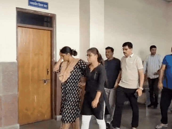 मेडिकल कॉलेज मान्यता घोटाले में केंद्रीय स्वास्थ्य मंत्रालय के अफसर:CBI की FIR में 35 नाम, इनमें छत्तीसगढ़-राजस्थान, गुजरात समेत 7 राज्यों के डॉक्टर-अधिकारी