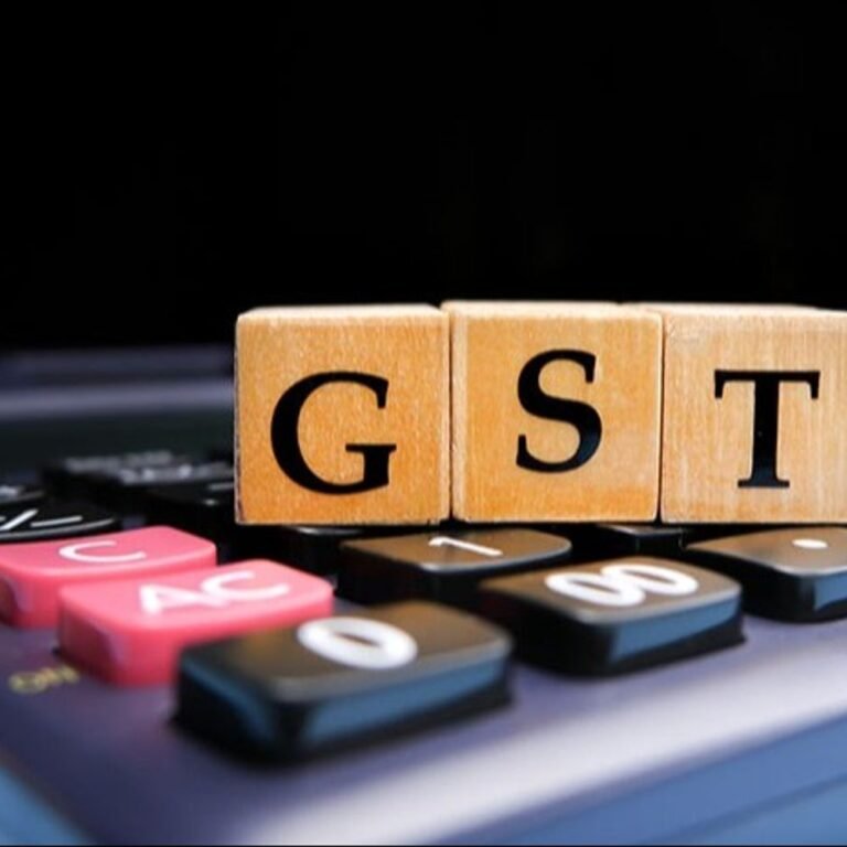 GST की नई दरें 22-सितंबर से हो सकती हैं लागू:3-4 सितंबर को GST काउंसिल की मीटिंग में फैसला होगा, रोजाना इस्तेमाल की चीजें सस्ती होंगी