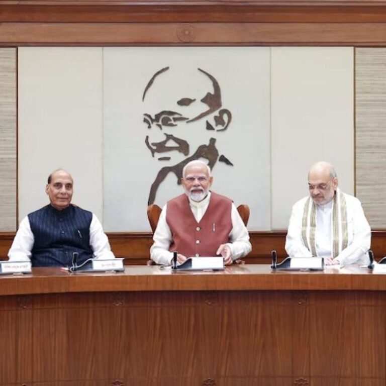 4 रेल परियोजनाओं को कैबिनेट की मंजूरी:गुजरात के कच्छ में 2 रेल लाइन बनेगी; प्रधानमंत्री स्वनिधि योजना 2030 तक बढ़ाई गई