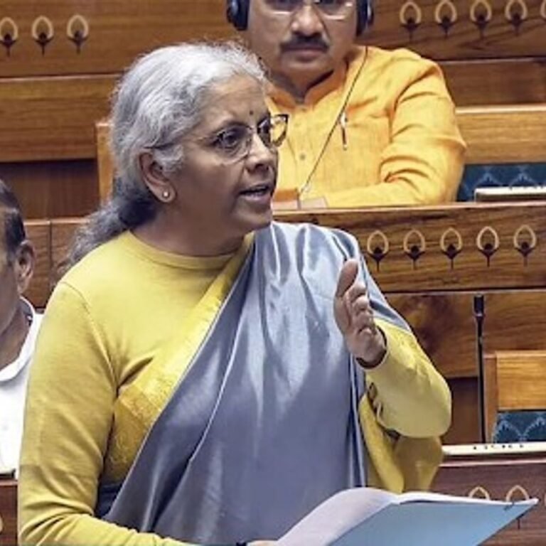 इनकम टैक्स एक्ट 2025 को राष्ट्रपति से मंजूरी मिली:1 अप्रैल 2026 से लागू होगा; टैक्स रेट में कोई बदलाव नहीं