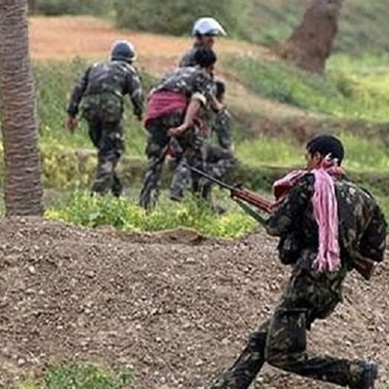 सुकमा मुठभेड़ में 3 नक्सलियों के मारे जाने की खबर:सर्च ऑपरेशन पर निकली थी DRG की टीम, दोनों तरफ से फायरिंग जारी