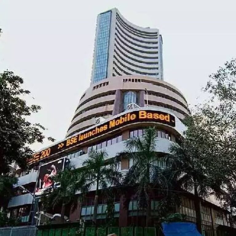 शेयर बाजार में आज फ्लैट कारोबार:सेंसेक्स 20 अंक नीचे 84,880 पर कारोबार कर रहा; रियल्टी, मेटल और बैंकिंग शेयरों में तेजी