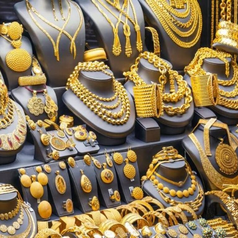हफ्तेभर में चांदी का भाव ₹13,230 बढ़कर ₹1.64 लाख हुआ:सोना भी ₹3,445महंगा हुआ; इस साल गोल्ड ₹50,429 और सिल्वर ₹78,342 चढ़े