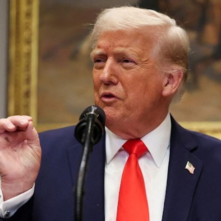 ट्रम्प बोले- गरीब देशों के शरणार्थियों को घुसने नहीं दूंगा:अमेरिका से प्यार नहीं करने वालों को भी निकालूंगा, रडार पर 19 देश