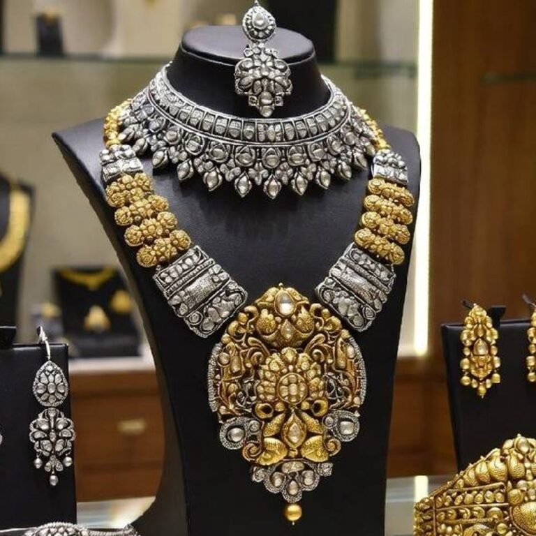 चांदी की कीमत ऑल टाइम हाई पर:₹900 महंगी होकर ₹1.79 लाख प्रति किलो बिक रही; सोने का दाम ₹1,28,691 हुआ