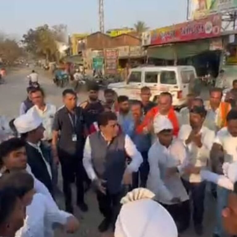 राजस्व मंत्री टंकराम वर्मा ने किया पंथी नृत्य:गुरु घासीदास जयंती पर युवाओं संग झूमे, प्रदेशवासियों को दी बधाई