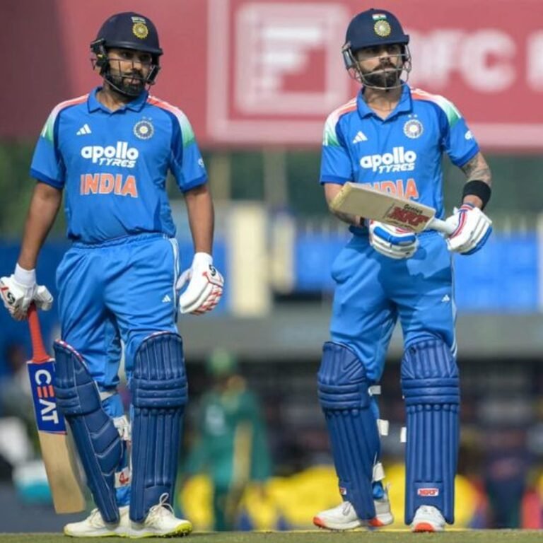 वनडे रैकिंग में रो-को का जलवा:रोहित नंबर-1, साउथ अफ्रीका के खिलाफ 2 शतक लगाने वाले विराट नंबर-2, दोनों में सिर्फ 8 पॉइंट्स का अंतर