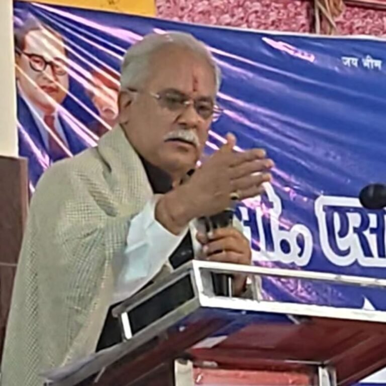 भूपेश बोले-मुगल शासन में भी हिंदू खतरे में नहीं था:BJP-RSS ने डर दिखाकर 3 बार जीता चुनाव, कथावाचक प्रदीप मिश्रा-धीरेंद्र शास्त्री फैला रहे अंधविश्वास