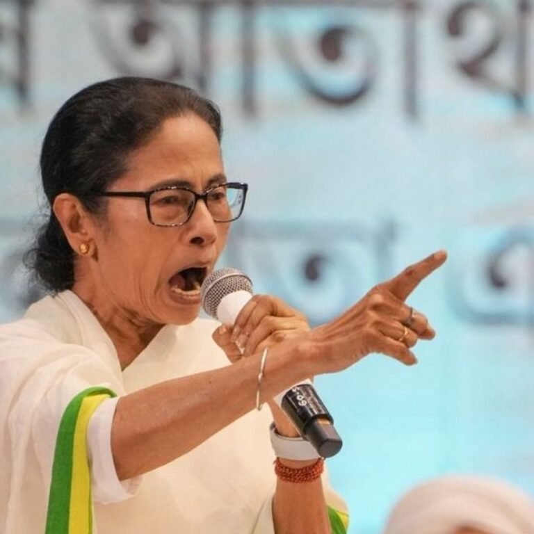 ममता का दावा- SIR के कारण राज्य में 77 मौतें:4 सुसाइड अटेम्प भी, अमर्त्य सेन-मोहम्मद शमी को भी परेशान किया गया; EC को लेकर लिखा