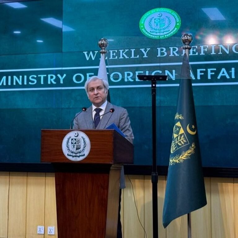 पाकिस्तान ने चीन को जंग रुकवाने का क्रेडिट दिया:PAK बोला- भारत से संघर्ष के दौरान चीनी नेता संपर्क में थे; पहले ट्रम्प को श्रेय दिया था