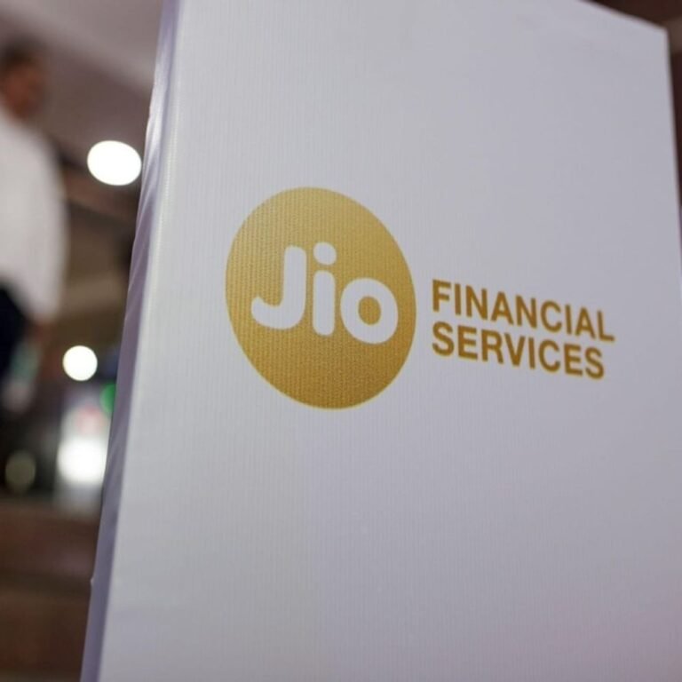 जियो फाइनेंस को तीसरी तिमाही में 269 करोड़ का मुनाफा:सालाना आधार पर 9% घटा, रेवेन्यू 101% बढ़कर ₹901 करोड़ पहुंचा; 6 महीने में शेयर 10% गिरा