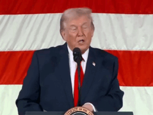 ट्रम्प बोले- वेनेजुएला में सीक्रेट हथियार का इस्तेमाल किया:रूस-चीन के डिफेंस सिस्टम फेल हो गए; कहा- एक दिन सब पता चलेगा