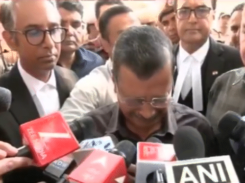 दिल्ली शराब नीति केस, केजरीवाल-सिसोदिया CBI केस में बरी:कोर्ट बोला- चार्जशीट में खामियां; फैसले के बाद केजरीवाल रोते हुए बोले- जिंदगीभर ईमानदारी कमाई
