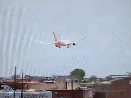 अहमदाबाद प्लेन हादसा पर ‘द इंडिपेंडेंट’ की रिपोर्ट:दावा- एअर इंडिया का पीड़ित परिवारों को केस छोड़न के लिए ₹10 से ₹20 लाख का ऑफर