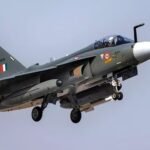 तेजस विमान का ब्रेक फेल, रनवे से आगे निकला:लैंडिंग के दौरान हादसा, पायलट सुरक्षित; सेना ने सभी 30 विमान ग्राउंड किए