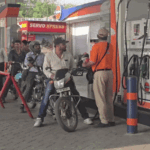 प्रीमियम पेट्रोल ₹2.35 प्रति लीटर तक महंगा:भोपाल में दाम 117 रुपए प्रति लीटर तक हुए, इंडस्ट्रियल फ्यूल की कीमत 25% बढ़ी