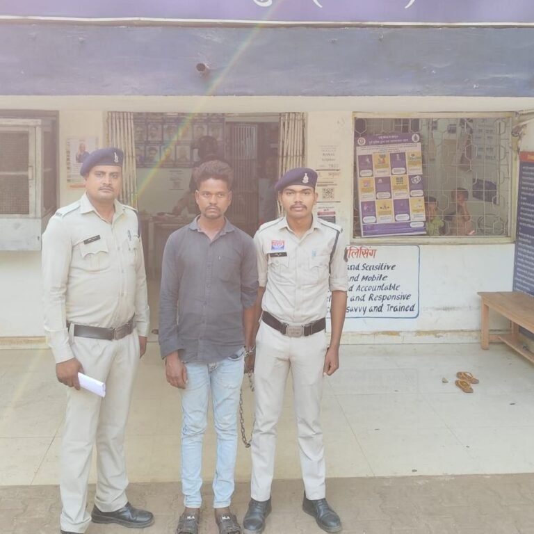 दुर्ग में 5.8 किलो गांजा जब्त, आरोपी गिरफ्तार:खेरधा के तालाब किनारे से पुलिस ने की कार्रवाई, कीमत 2.93 लाख