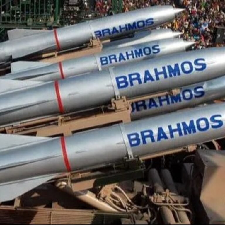 सेना 800km रेंज वाली ब्रह्मोस क्रूज-मिसाइल खरीदने की तैयारी में:अभी 450km तक निशाना साधने वाली मिसाइल मौजूद, ऑपरेशन सिंदूर में इस्तेमाल हुआ था