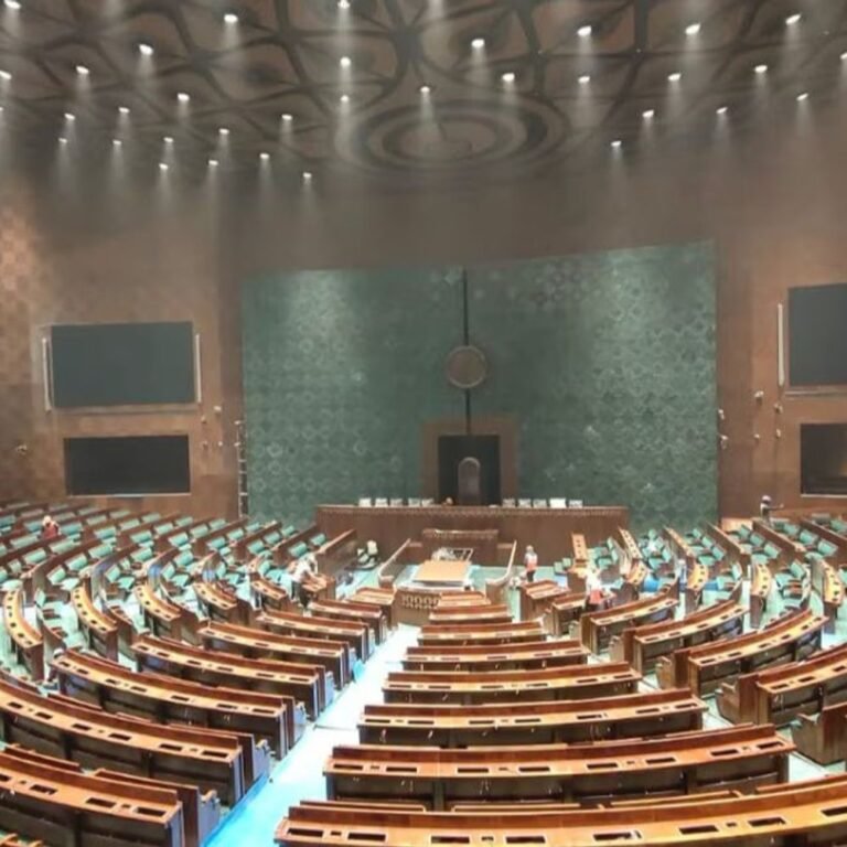 2029 चुनाव से पहले लागू होगा 33% महिला आरक्षण:लोकसभा सीटें बढ़कर 816 होंगी, महिला सांसदों की संख्या 273 तक पहुंचेगी