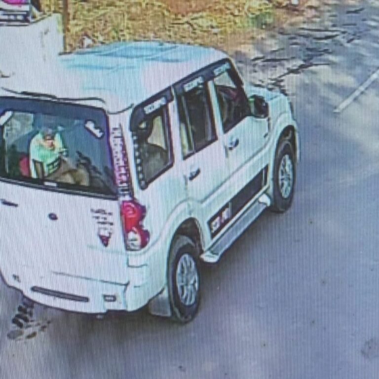 बस्तर हेरिटेज मैराथन…पहियों की रफ्तार से लिखी जीत की कहानी:2 लड़कियां आधा दौड़ी, फिर स्कॉर्पियो में बैठकर फिनिश लाइन किया पार, प्राइज मनी रुकी