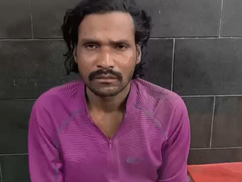 अफेयर के शक में महिला की रेप के बाद मर्डर:पत्थर से सिर-सीने पर वार, 12 पसलियां टूटीं,दिल-फेफड़े फटे, क्राइम सीन का कराया गया री-क्रिएशन